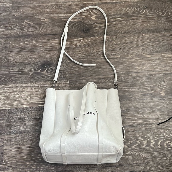 Balenciaga white everyday xsmall tote bag - Picture 15 of 16